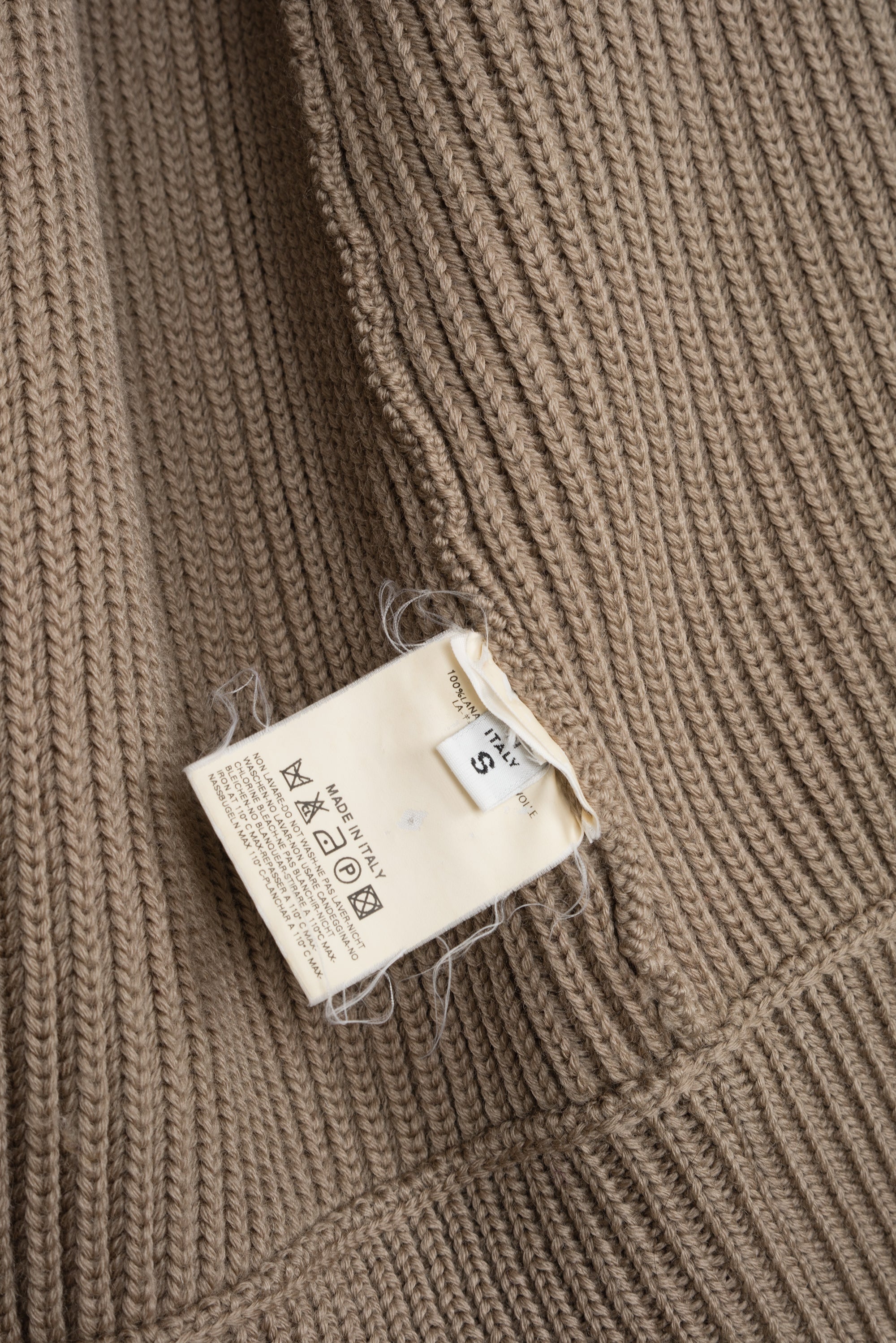 2004 A/W CAMIONNEUR DRIVER'S ZIPPED CARDIGAN