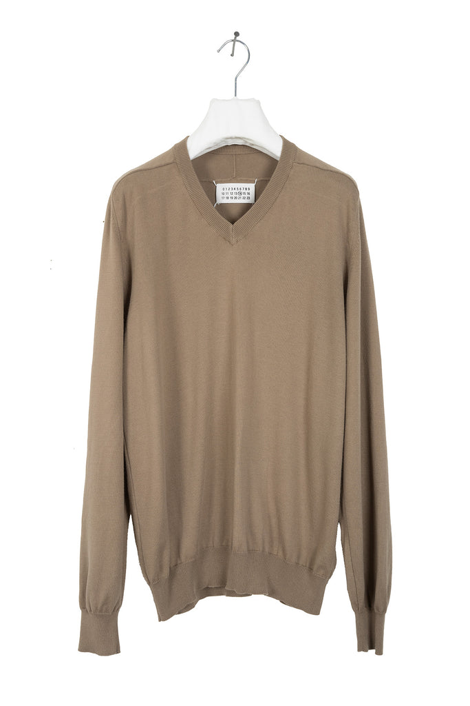 2010 S/S HAMMER SLEEVE V-NECK SWEATER WITH ELBOW PATCHES