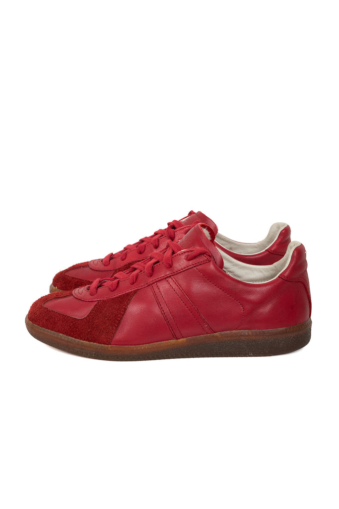 2005 A/W RED G.A.T SNEAKERS