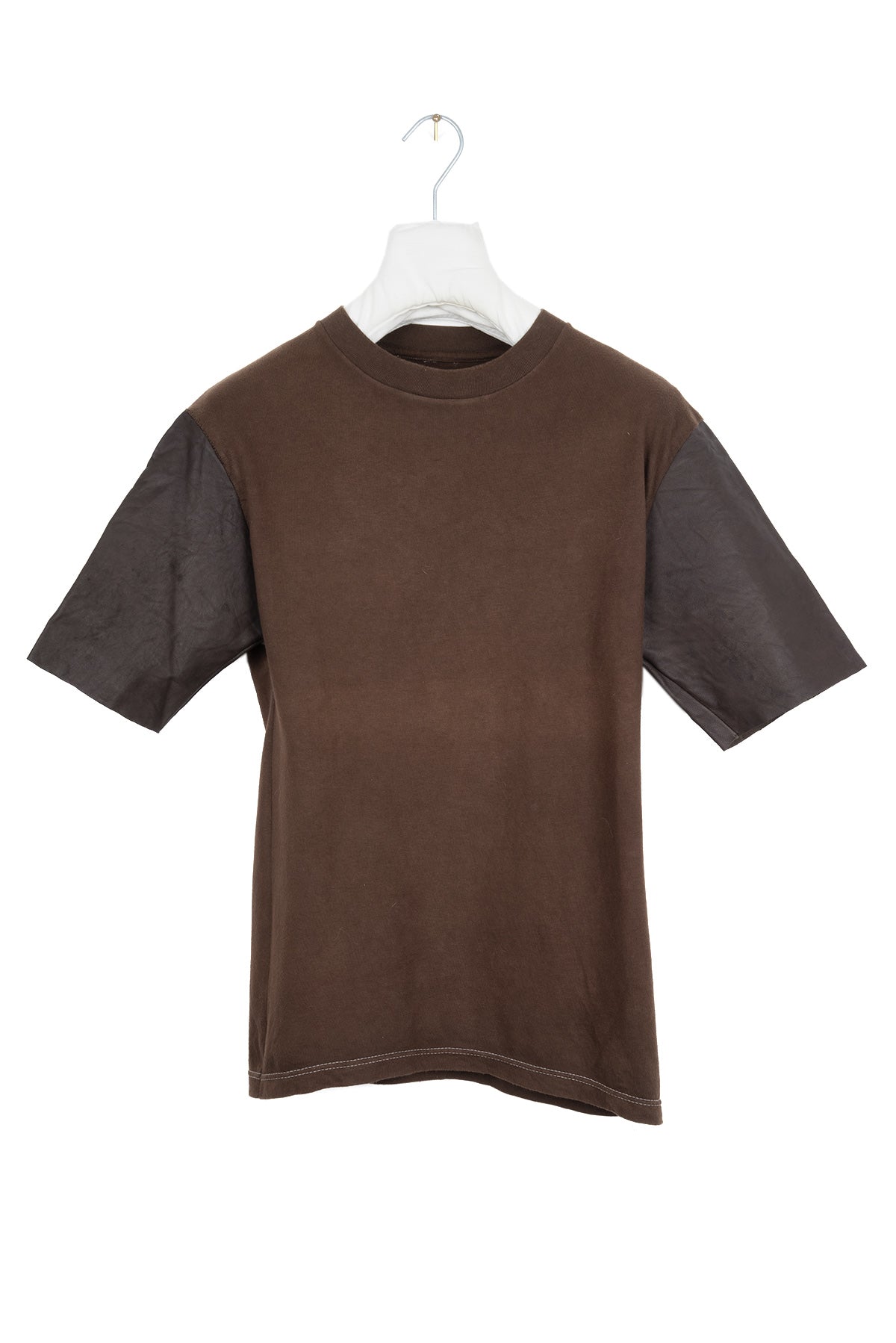 2001 S/S ARTISANAL RE-WORKED T-SHIRT WITH LEATHER SLEEVES – Loupeon